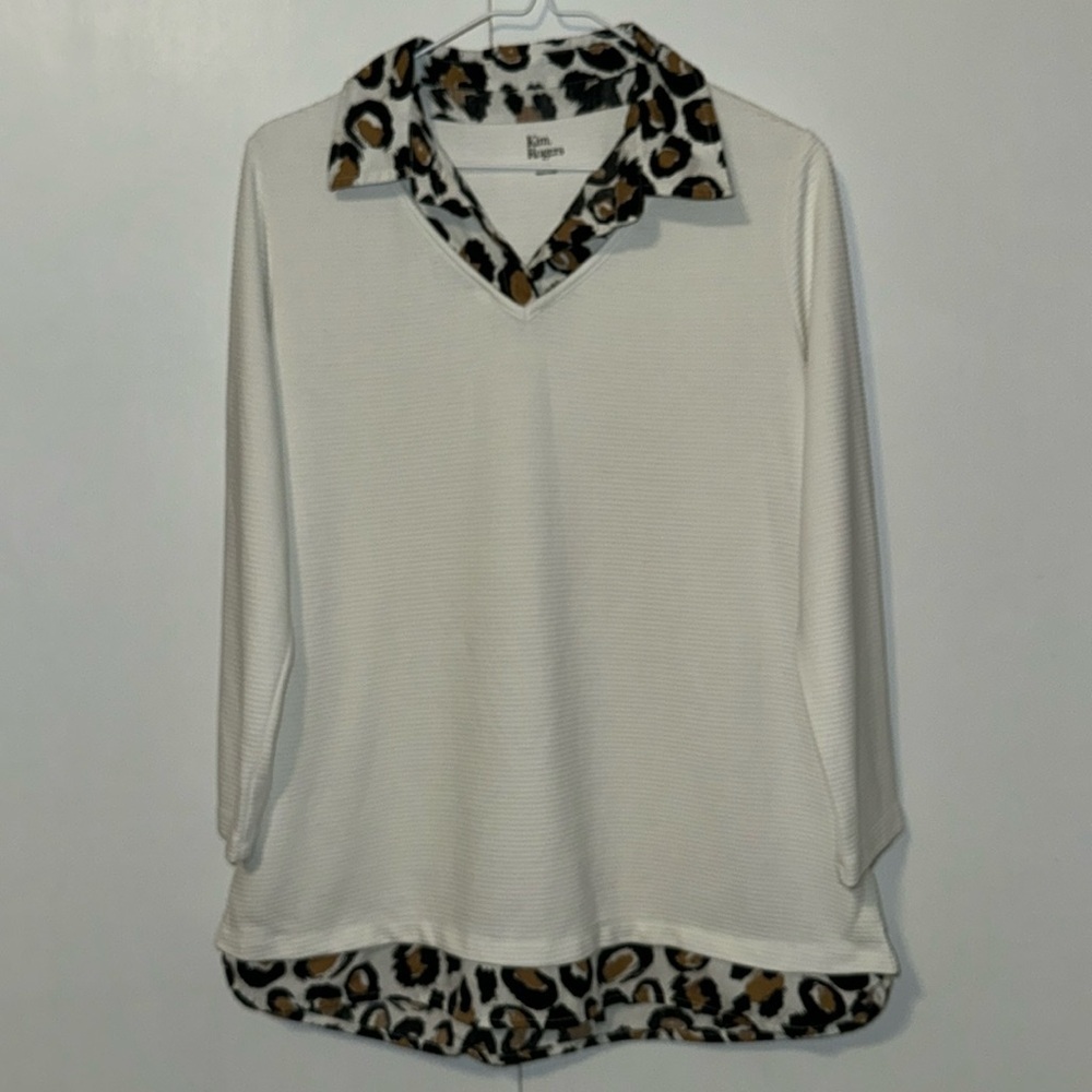 Kim Rogers Ribbed V-Neck Tunic Top w Animal Print Collar & Hem Women’s M
